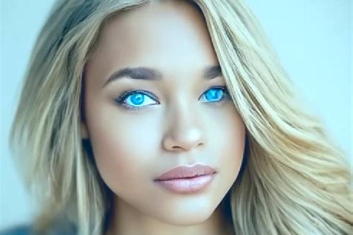 Ella, 32, a dark blonde blue-eyed latina companion based in Borsdorf. Offering Prostate Massage, CIM, A-Level. Available for incall and outcall, overnight bo...