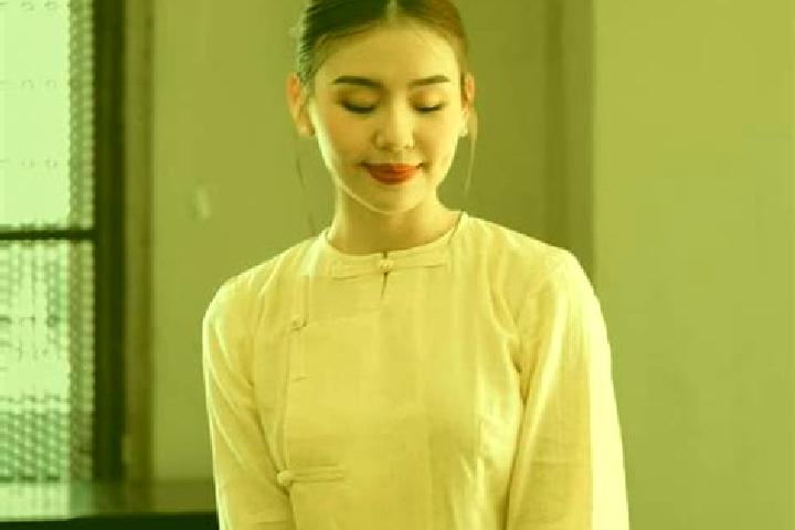 Ella, 32 — Escort in Htantabin, Myanmar