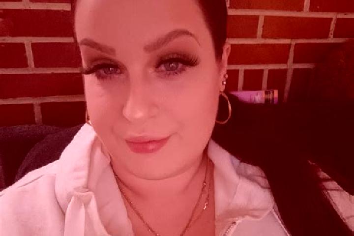 Ella, 32 — Escort in Minieri, Romania