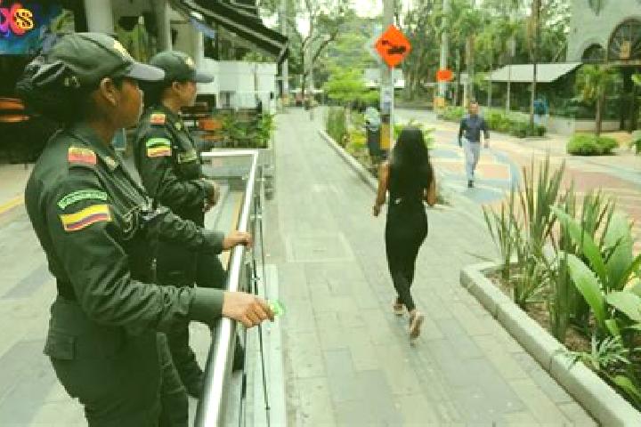 Ella, 32 — Escort in Poblado Dos, Mexico
