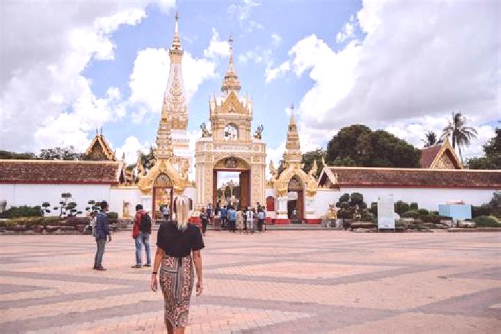 Ella, 32 — Escort in That Phanom, Thailand