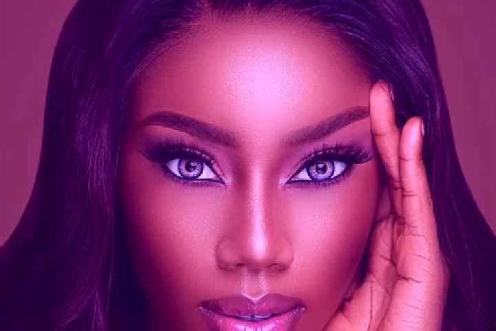 Ella, 33, a auburn blue-eyed ebony companion based in Carvoeiro. Offering Girlfriend Experience, Massage, Dinner Date. Available for incall and outcall, day ...