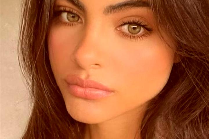 Ella, 33, a black hazel-eyed middle eastern companion based in Prevalje. Offering Massage, BDSM, Tantra, Duos, Striptease. Available for incall and outcall, ...