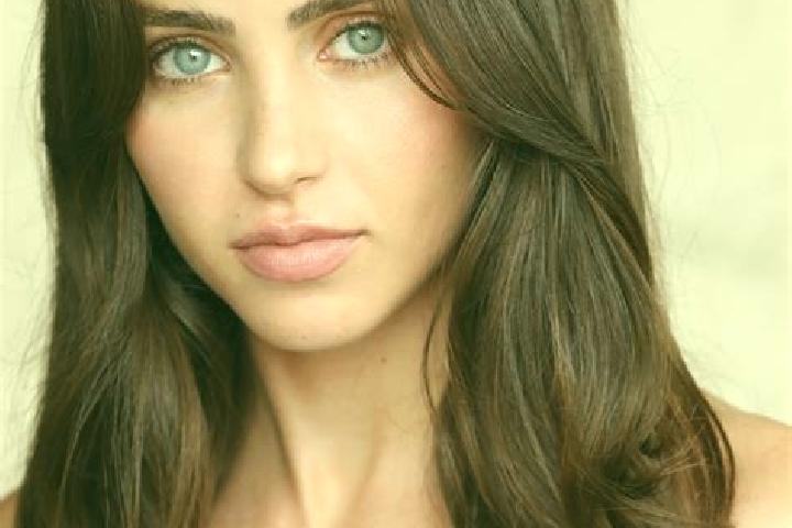 Ella, 33, a brunette dark-eyed mediterranean companion based in Bossey. Offering OWO, Domination, BDSM, Girlfriend Experience, Prostate Massage. Available fo...