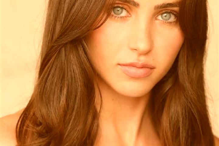 Ella, 33, a chestnut brown-eyed mixed companion based in Carmolandia. Offering Couples, Duos, Girlfriend Experience. Available for incall and outcall, overni...