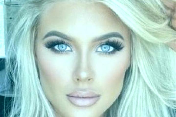 Ella, 33, a platinum blonde blue-eyed mixed companion based in Ferndorf. Offering Striptease, Domination, Girlfriend Experience, Deep French Kissing. Availab...