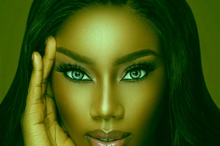Ella, 33, a red blue-eyed ebony companion based in Santo Tome. Offering Roleplay, Striptease, Massage. Available for incall and outcall, overnight bookings a...