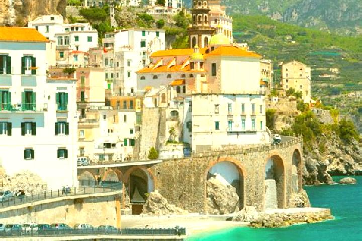 Ella, 33 — Escort in Codevigo, Italy