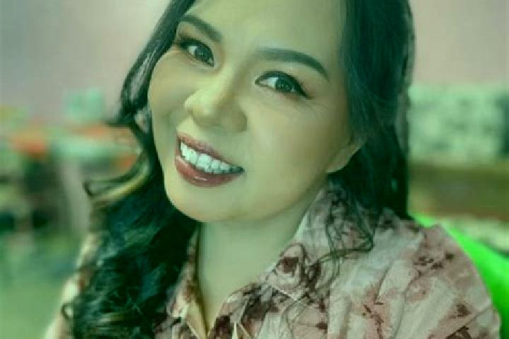 Ella, 33 — Escort in Pingkan, China