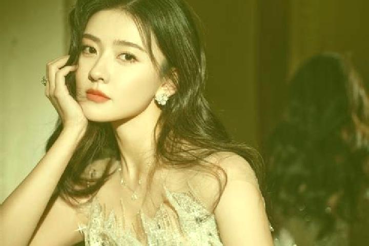 Ella, 33 — Escort in Yege, China