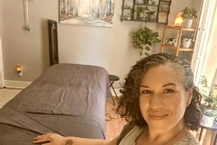Ella, 34, a black amber-eyed slavic companion based in Niedererbach. Offering Massage, Overnight, Dinner Date. Available for incall and outcall, day and even...