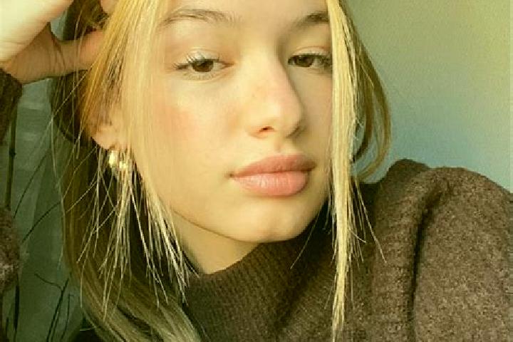 Ella, 34, a blonde brown-eyed mixed companion based in Tuerkmenbasy. Offering Overnight, Couples, Domination. Available for incall and outcall, overnight boo...