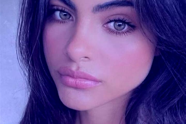 Ella, 34, a brunette green-eyed caucasian companion based in San Gonzalo. Offering Overnight, 69, Duos. Available for incall and outcall, overnight bookings ...