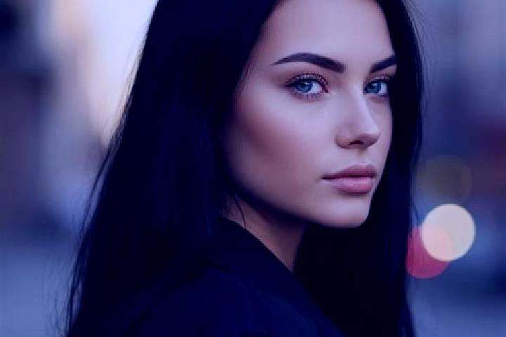 Ella, 34, a platinum blonde brown-eyed latina companion based in Strelske Hostice. Offering Striptease, Dinner Date, OWO, GFE. Available for incall and outca...