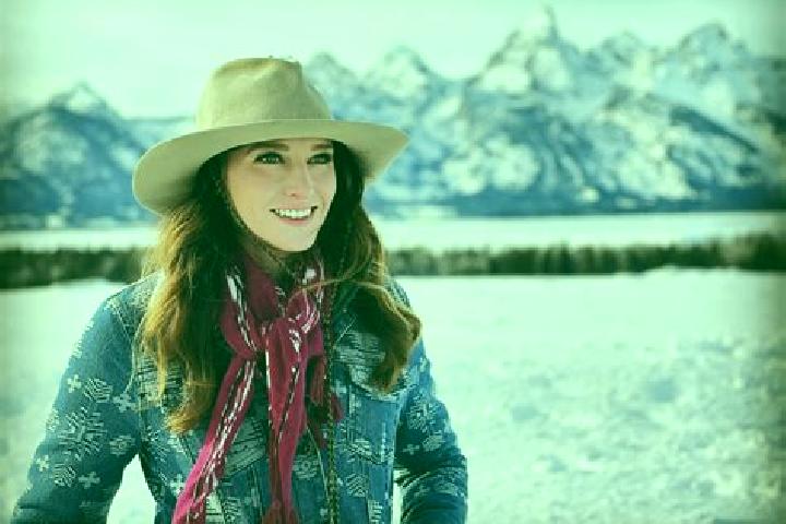 Ella, 34 — Escort in Big Timber, United States