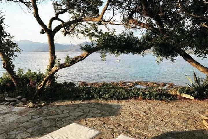 Ella, 34 — Escort in Calcatoggio, France