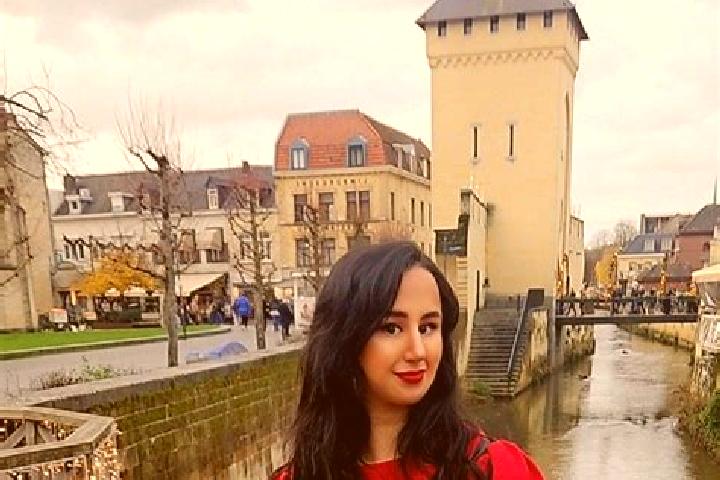 Ella, 34 — Escort in Sittard, Netherlands