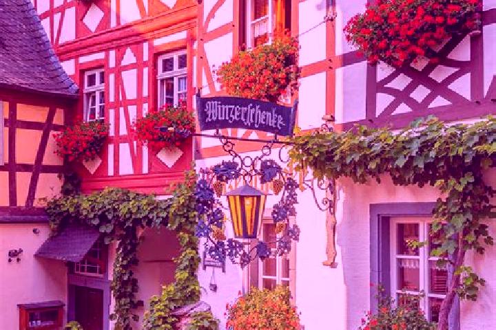 Ella, 34 — Escort in Ubereisenbach, Germany