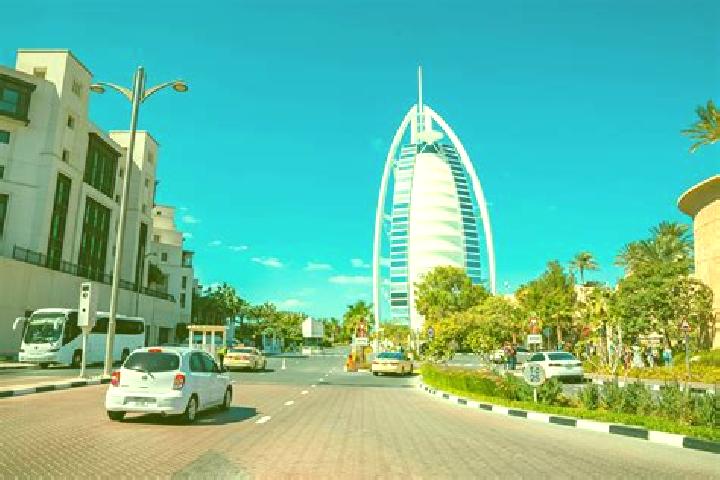 Ella, 34 — Escort in Umm Al Sheif, United Arab Emirates