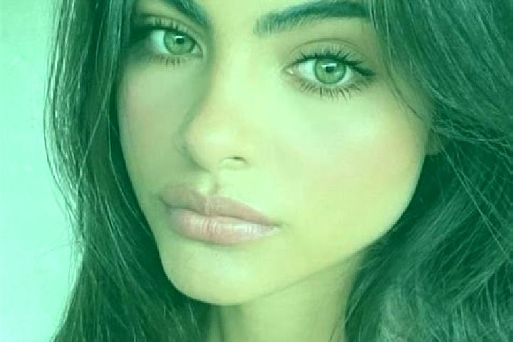 Ella, 35, a blonde dark-eyed indian companion based in Bela Cruz. Offering Erotic Massage, CIM, Travel Companion, Fetish. Available for incall and outcall, o...
