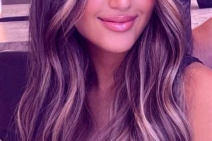 Ella, 35, a dark blonde brown-eyed middle eastern companion based in Kosmach. Offering Prostate Massage, Deep French Kissing, Striptease, Massage, Travel Com...
