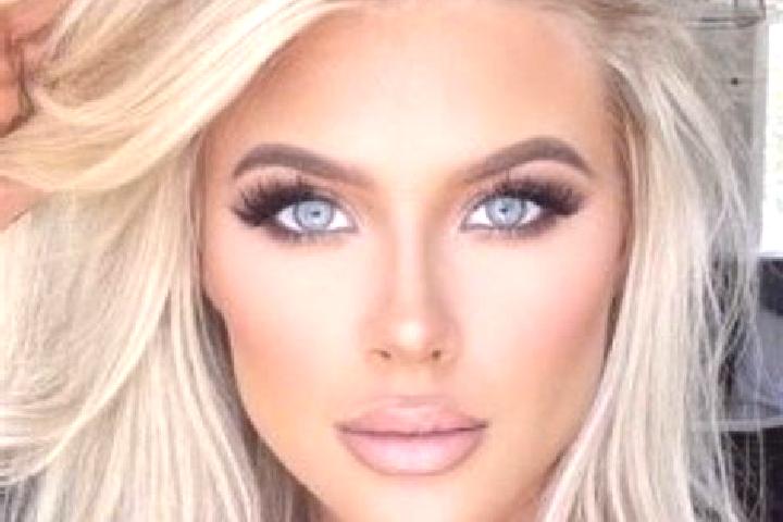Ella, 35, a platinum blonde blue-eyed slavic companion based in Bjoernlunda. Offering CIM, Striptease, 69, Massage. Available for incall and outcall, day and...