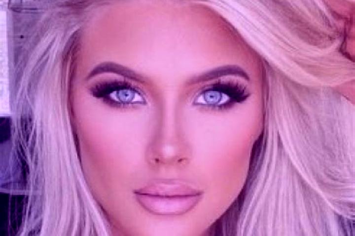 Ella, 35, a platinum blonde grey-eyed indian companion based in Kirkmichael. Offering Striptease, A-Level. Available for incall and outcall, day and evening ...