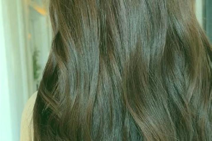 Ella, 35, a red brown-eyed caucasian companion based in Kings Sutton. Offering 69, Massage, Party Girl. Available for incall and outcall, day and evening dates.