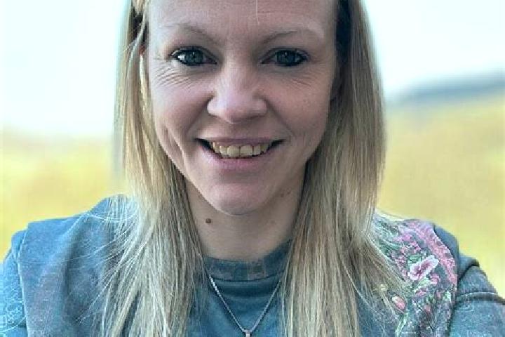 Ella, 35 — Escort in Abernant, United Kingdom