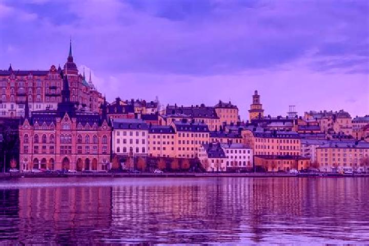 Ella, 35 — Escort in Brunn, Sweden