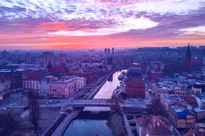 Ella, 35 — Escort in Kopernika, Poland