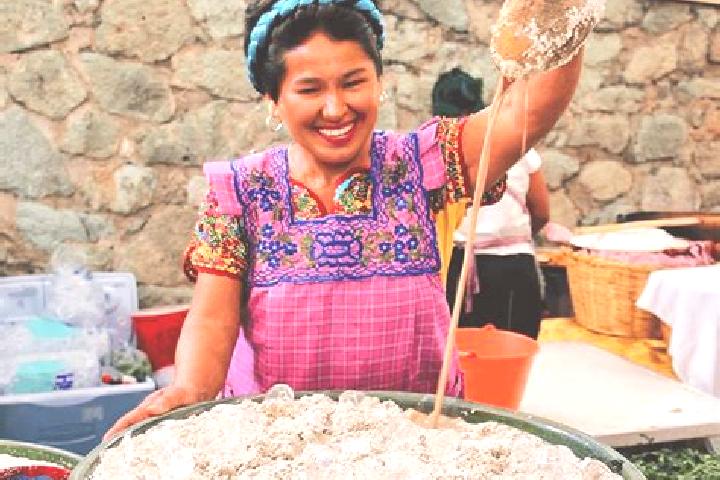 Ella, 35 — Escort in Magdalena Jaltepec, Mexico
