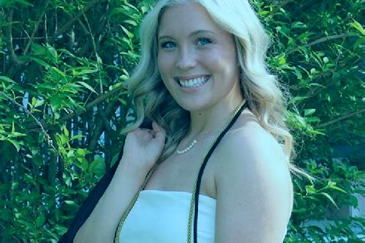 Ella, 35 — Escort in Millbury, United States