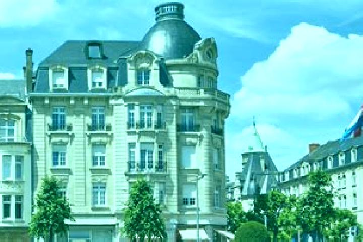 Ella, 35 — Escort in Olm, Luxembourg