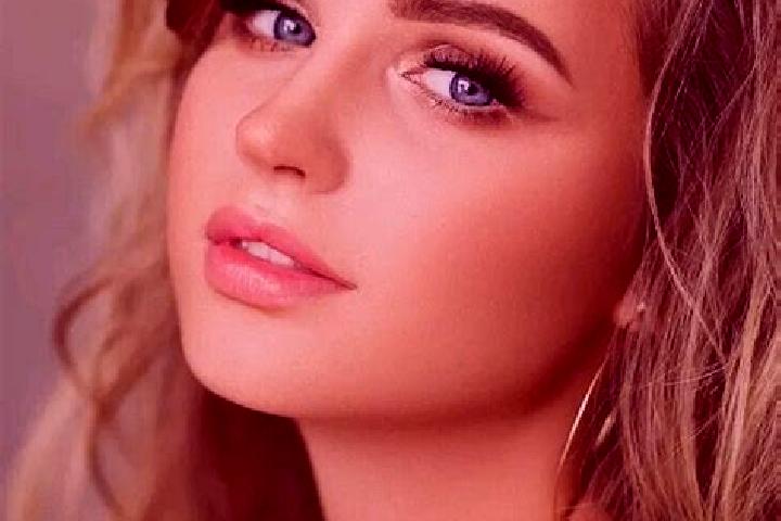 Ella, 36, a dark blonde blue-eyed middle eastern companion based in Huerta de la Obispalia. Offering Fetish, OWO. Available for incall and outcall, day and e...