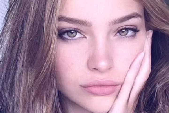Ella, 36, a dark blonde dark-eyed middle eastern companion based in Gobojango. Offering Duos, BDSM, Party Girl. Available for incall and outcall, overnight b...