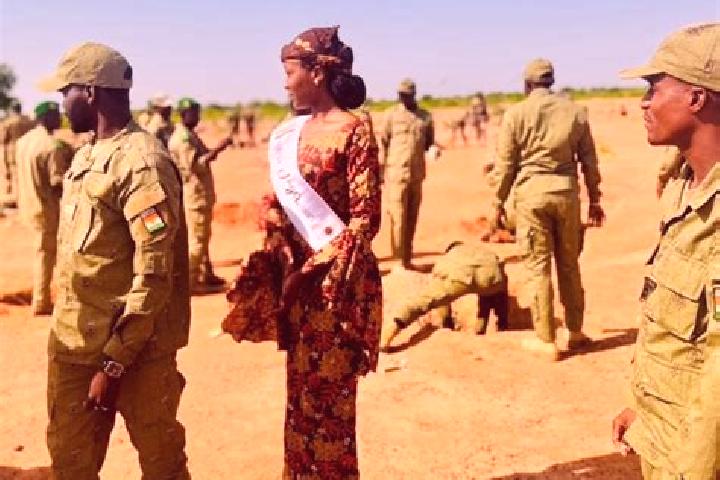 Ella, 36 — Escort in Dosso, Niger