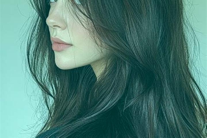 Ella, 37, a auburn brown-eyed indian companion based in Lo de Lamedo. Offering BDSM, Duos, Massage, Prostate Massage, CIM. Available for incall and outcall, ...