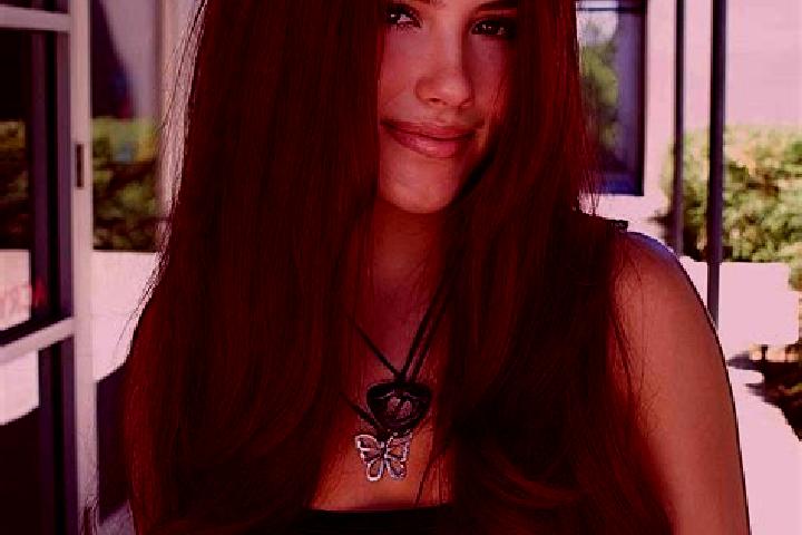 Ella, 37, a auburn dark-eyed latina companion based in Valdezarza. Offering Fetish, Couples, Prostate Massage, CIM, Duos. Available for incall and outcall, o...