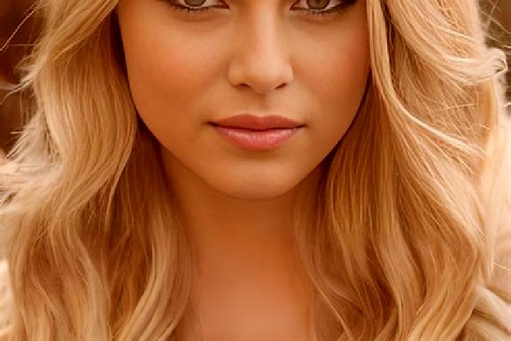Ella, 37, a blonde green-eyed mediterranean companion based in Tangstedt. Offering 69, Roleplay, Girlfriend Experience, Deep French Kissing, A-Level. Availab...