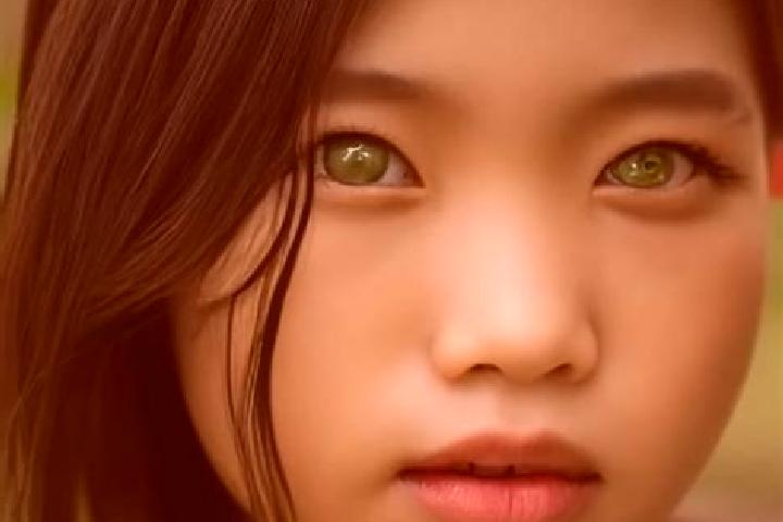 Ella, 37, a dark blonde green-eyed asian companion based in Sunzha. Offering Erotic Massage, Duos, CIM. Available for incall and outcall, overnight bookings ...