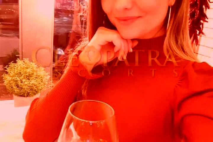 Ella, 37, a red green-eyed latina companion based in Salzmuende. Offering Erotic Massage, OWO, Dinner Date, BDSM, Travel Companion. Available for incall and ...