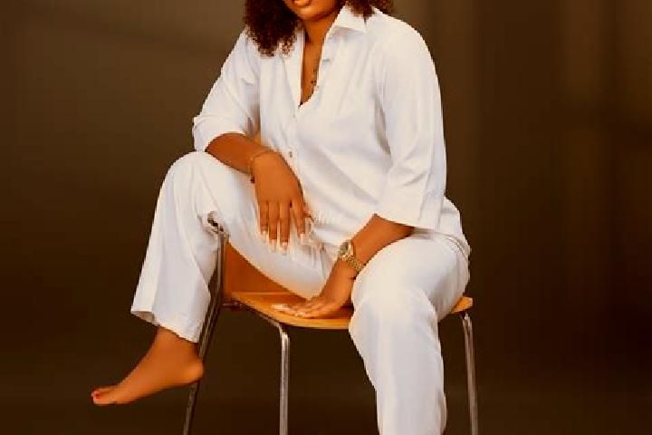 Ella, 37 — Escort in Abak, Nigeria