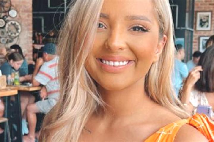 Ella, 37 — Escort in Abda, Hungary