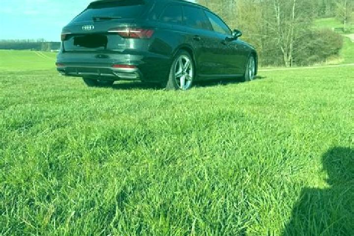 Ella, 37 — Escort in Neusitz, Germany
