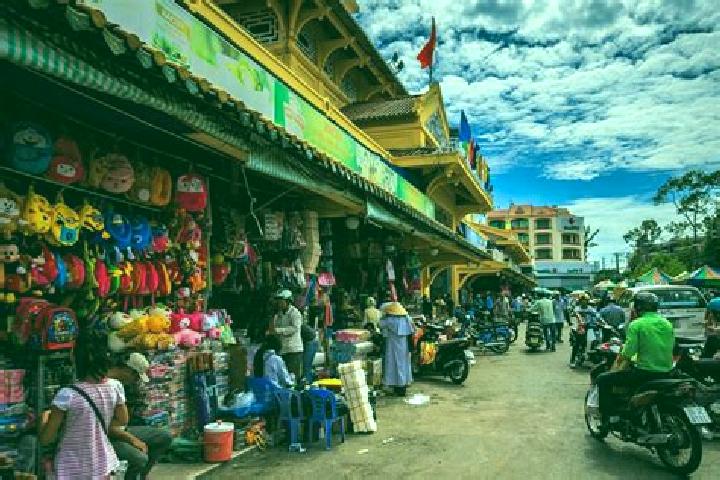 Ella, 37 — Escort in Nghen, Vietnam