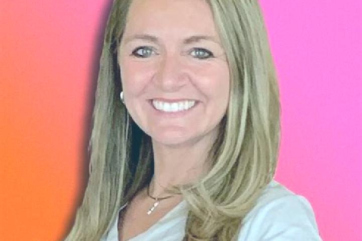 Ella, 37 — Escort in Pevely, United States