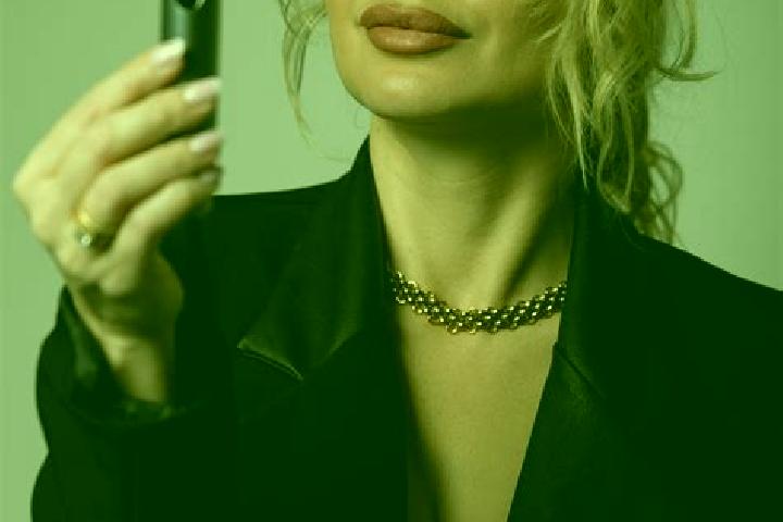 Ella, 37 — Escort in Zhaludok, Belarus