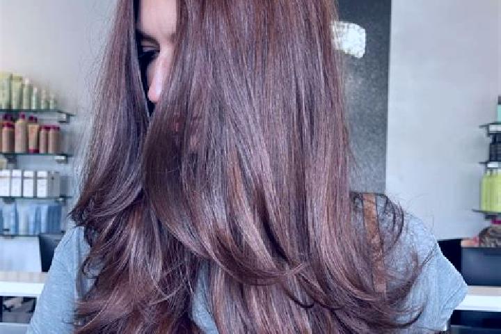 Ella, 38, a chestnut brown-eyed slavic companion based in Grignano Polesine. Offering BDSM, Domination, A-Level, Dinner Date, Duos. Available for incall and ...