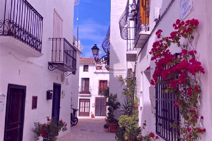 Ella, 38 — Escort in Moeche, Spain